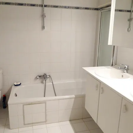 Apartment In Nieuwpoort Near The Beach, Cleaning Included * 니우포르트